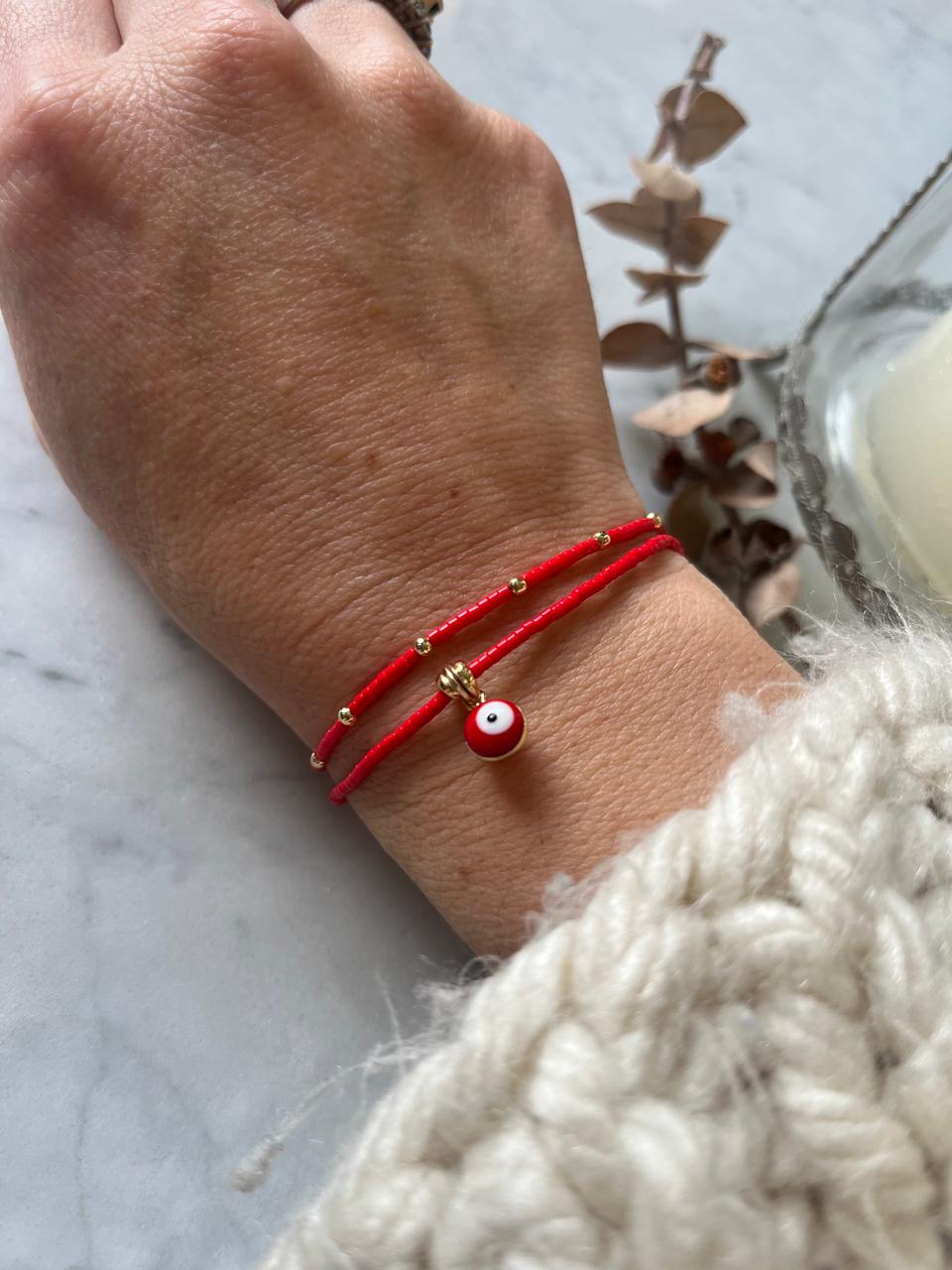 Pulsera de protección hilo rojo con ojo turco y detalles en oro 🔴🧿💛✨