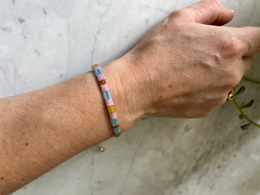 ✨ Pulsera Candy Glow