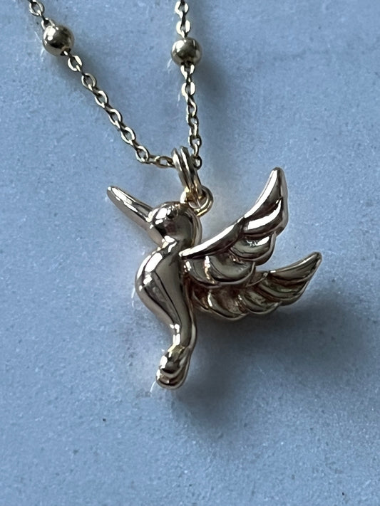 Cadena 39cm baño de oro con colibrí
