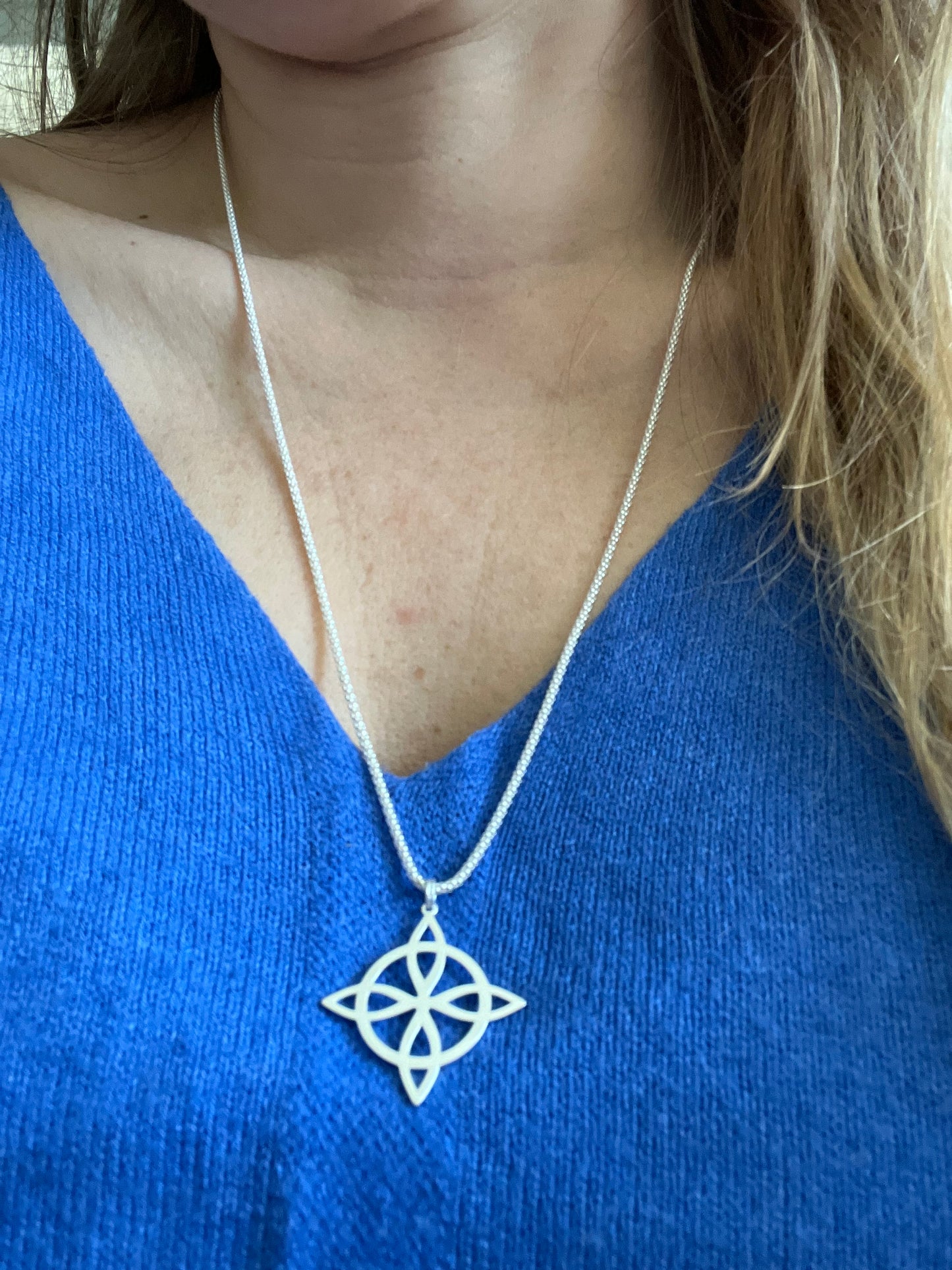 Cadena plata modelo espuma 60