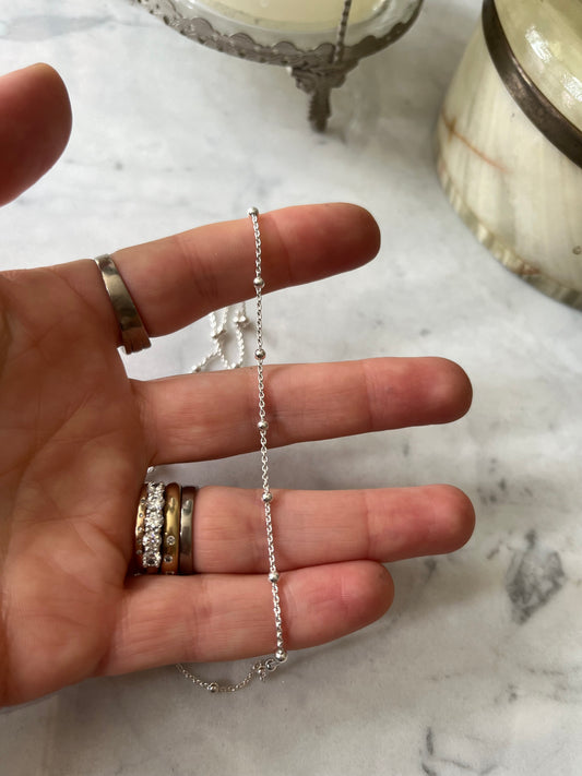 Cadena limada y bolitas largo de 45cm