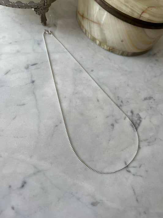 Cadena bolitas plata 40cm