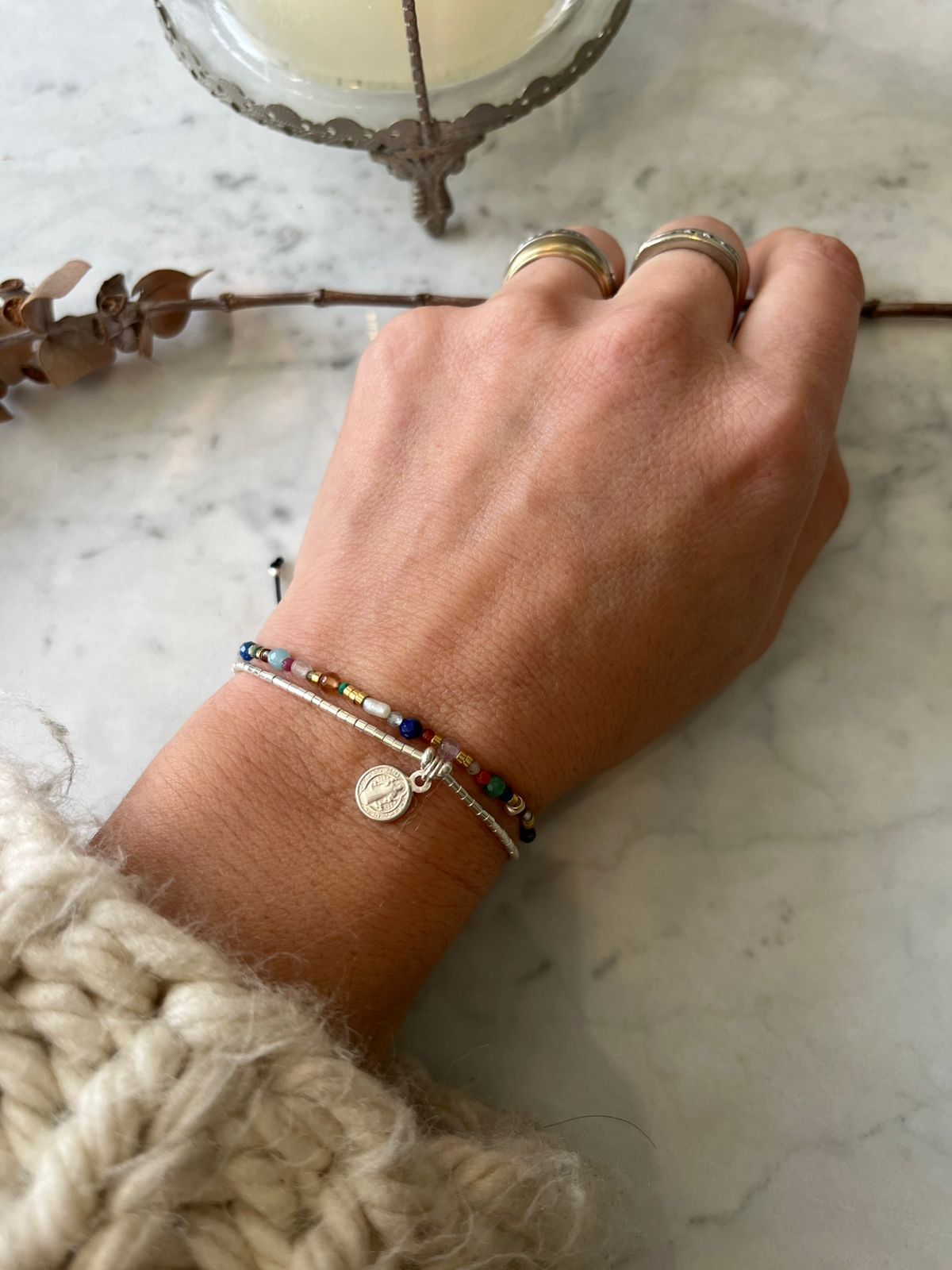 Pulsera de protección con piedras naturales y baño de oro 24K 🧿✨💎