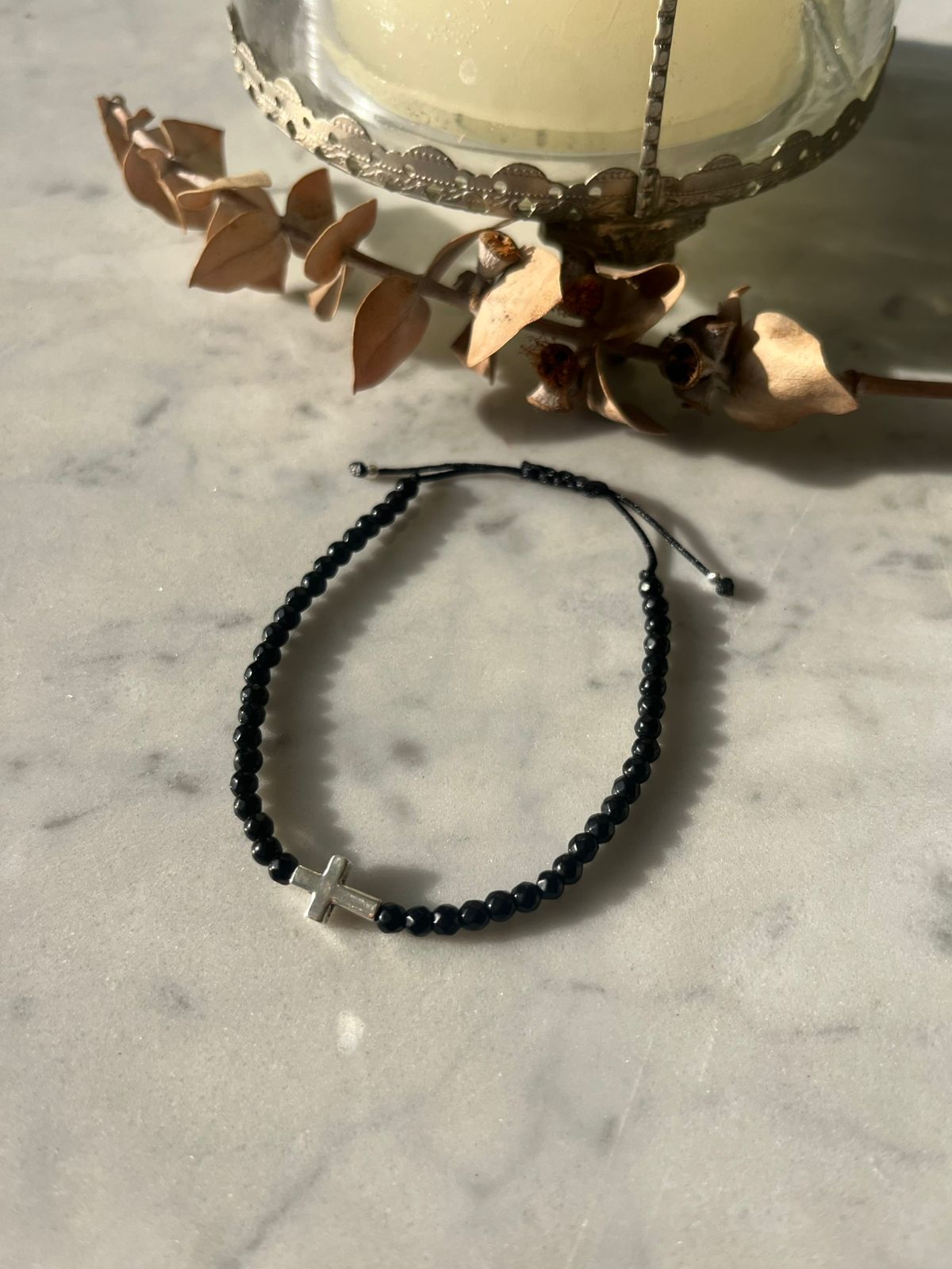 Pulsera Cruz plata y Onix