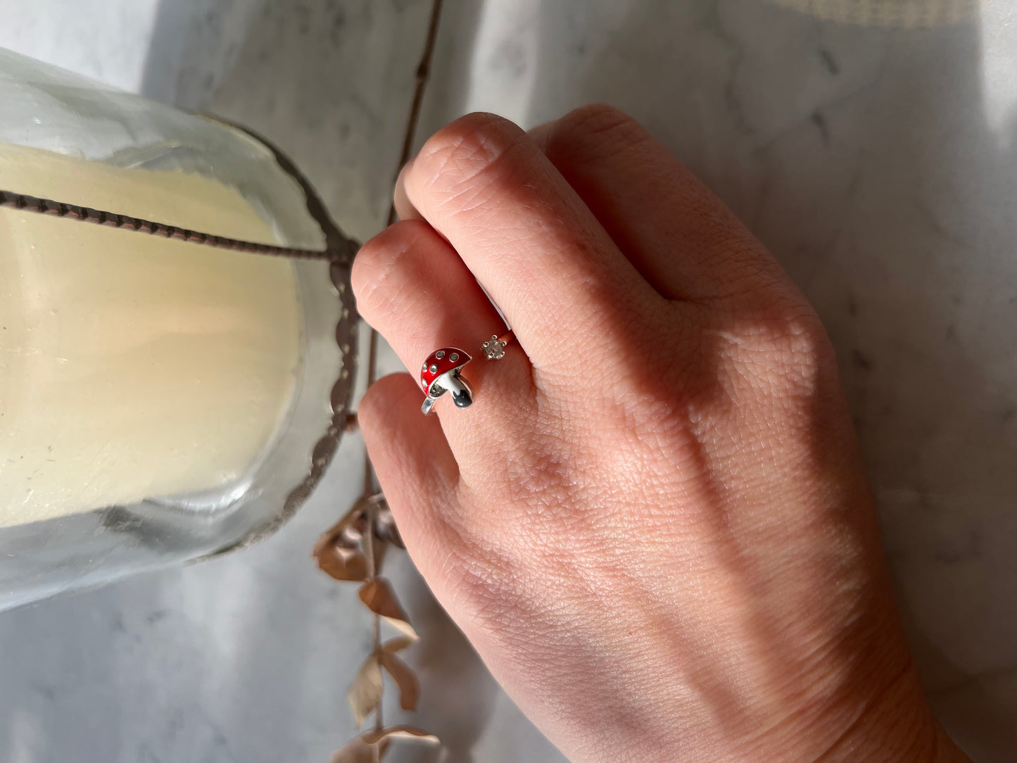Anillo ajustable de plata con diseño de hongo 🍄✨