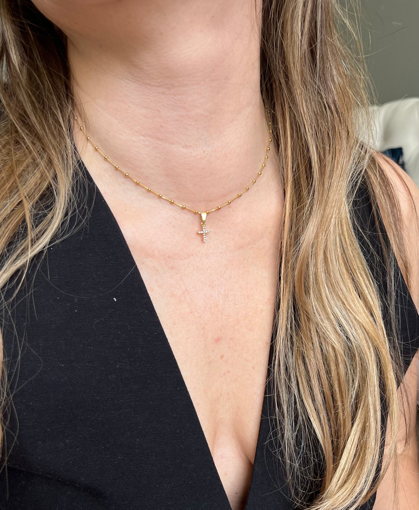 Cadena veneciana bolita 40cm con cruz circones