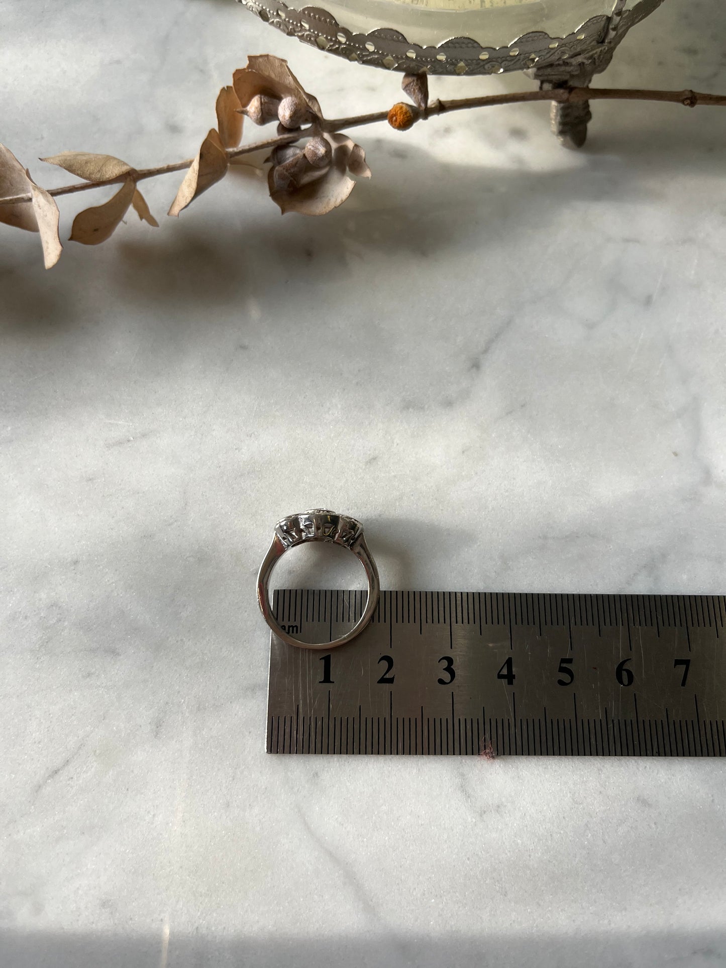 Anillo vintage de plata con circones 💎✨