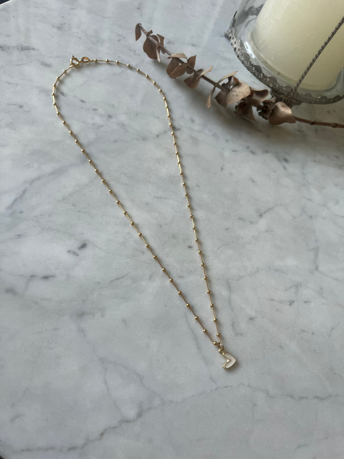 Cadena baño de oro de 24k, con colgante de corazón blanco, largo de 45cm