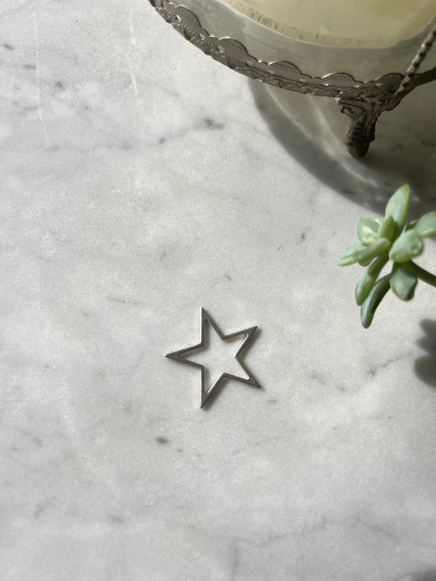 ⭐ Dije Estrella Calada de Plata
