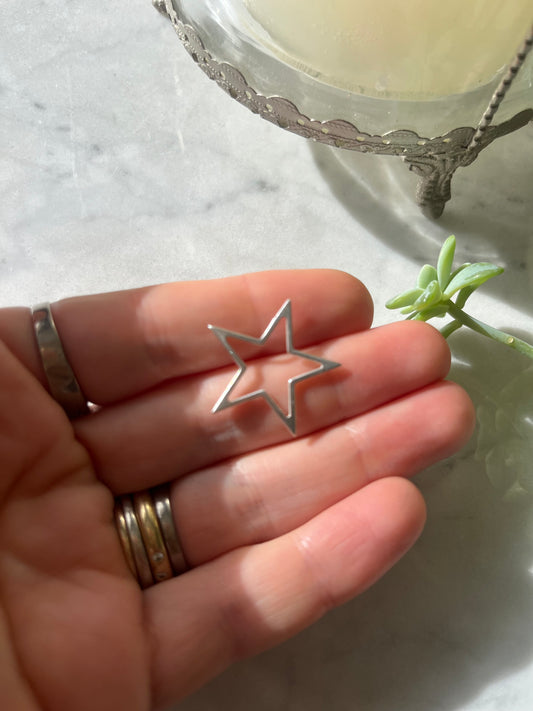 ⭐ Dije Estrella Calada de Plata