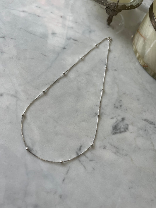 Cadena veneciana bola mediana plata 40cm
