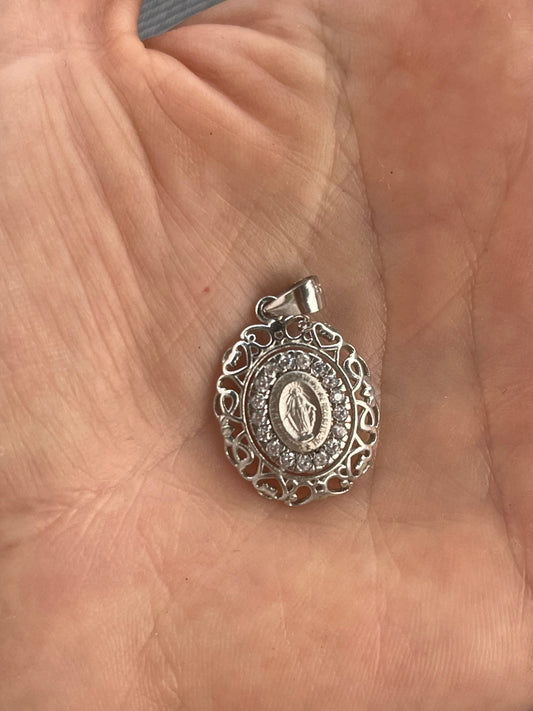 Medalla de la Virgen de los Rayos en plata – Ana Diseño