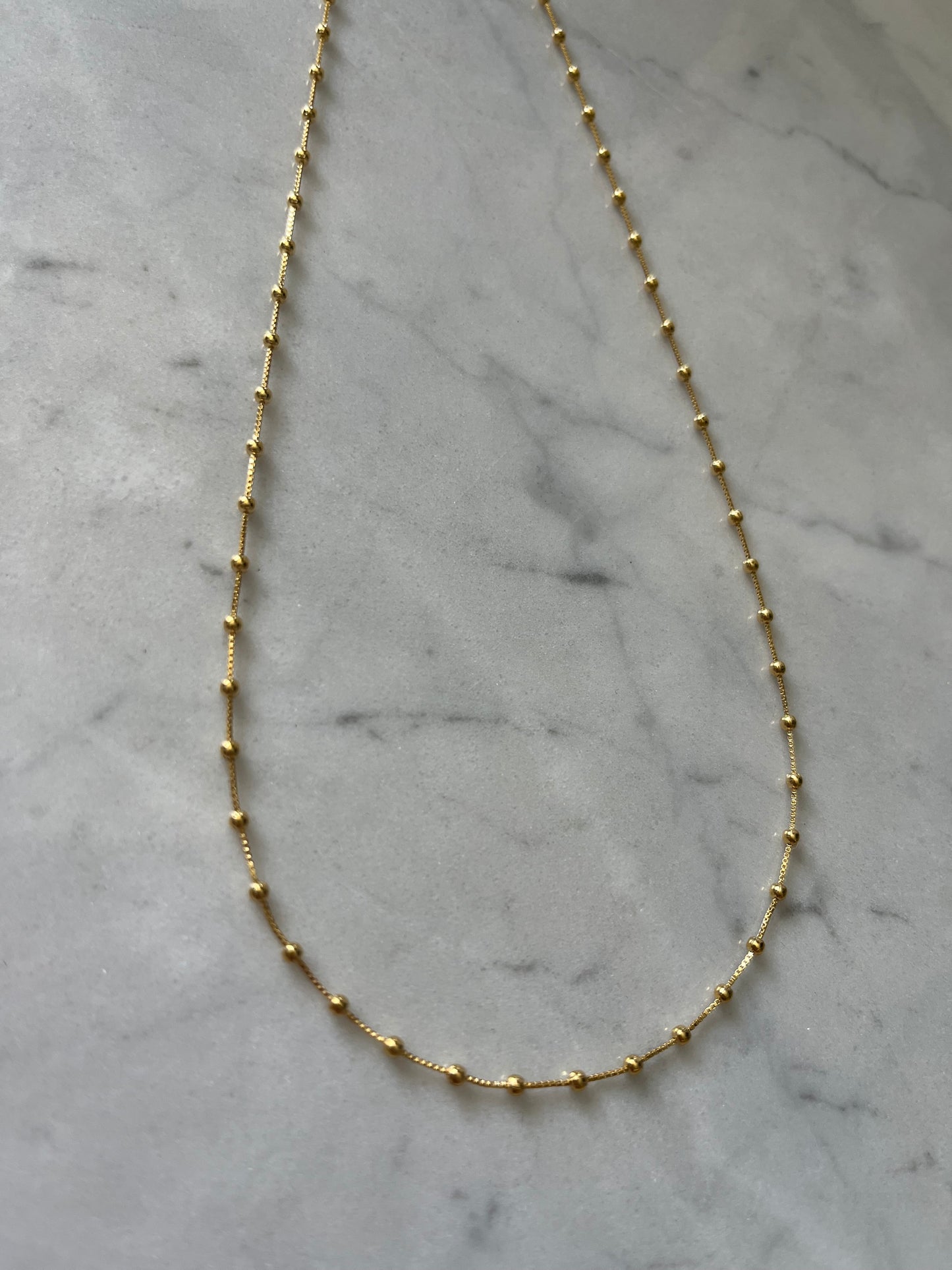 Cadena 45cm baño oro bolitas veneciana