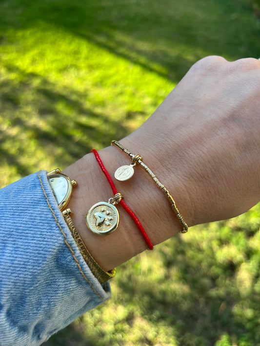 Pulsera Roja de Protección con Patita y Corazón – Amor, Lealtad y Energía Positiva