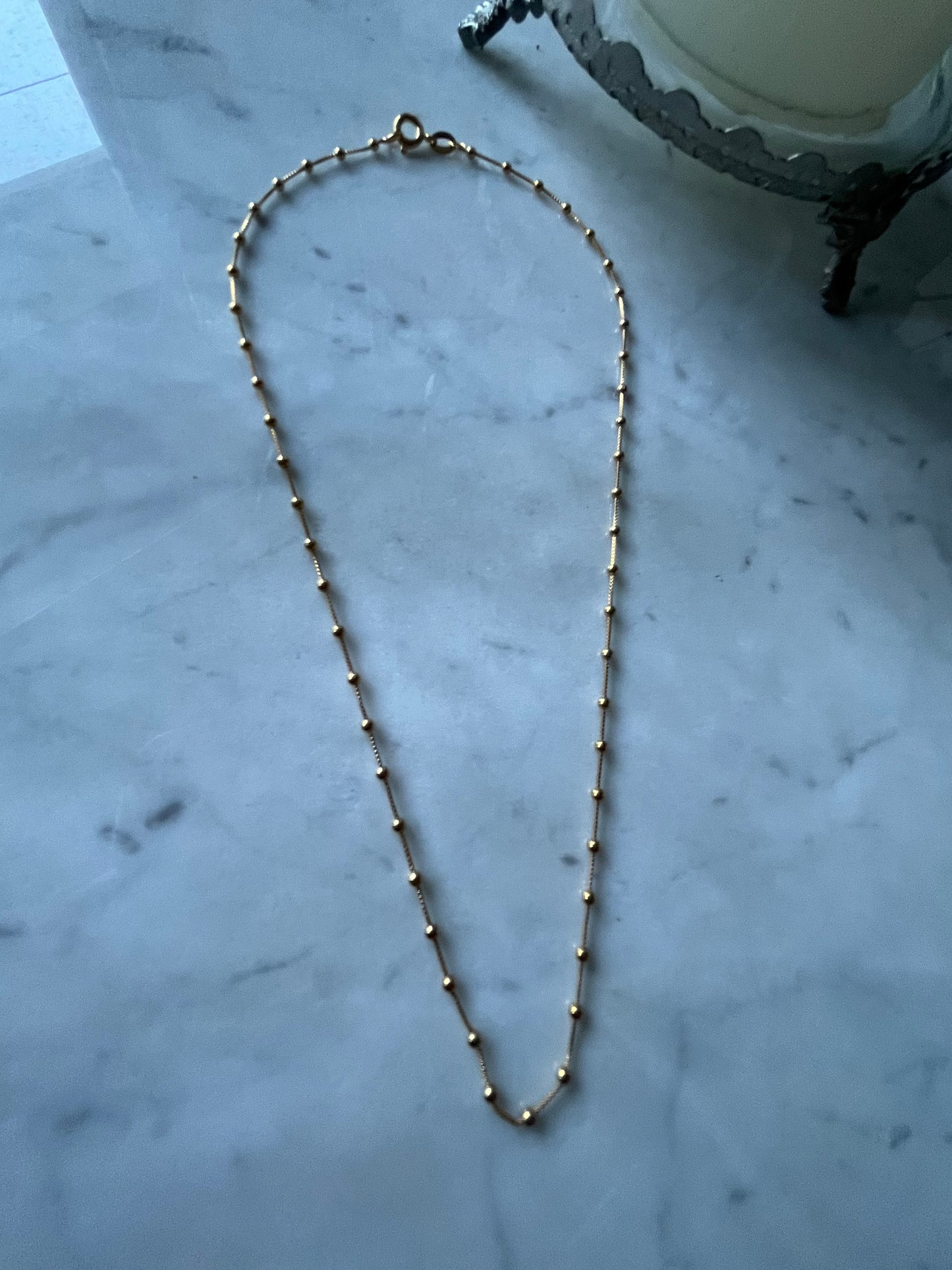 Cadena 40cm baño de oro. Veneciana y bolitas