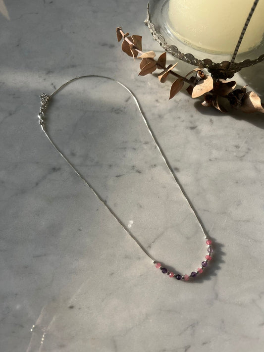Cadena de 40cm con ágatas rosadas y amatistas de 40cm