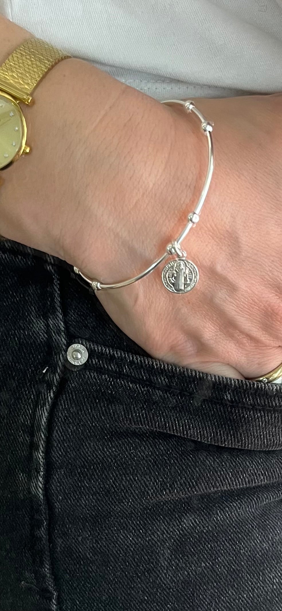 Esclava plata San Benito