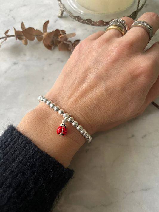 Pulsera hilo rojo de protección  Chinita - Plata y Suerte