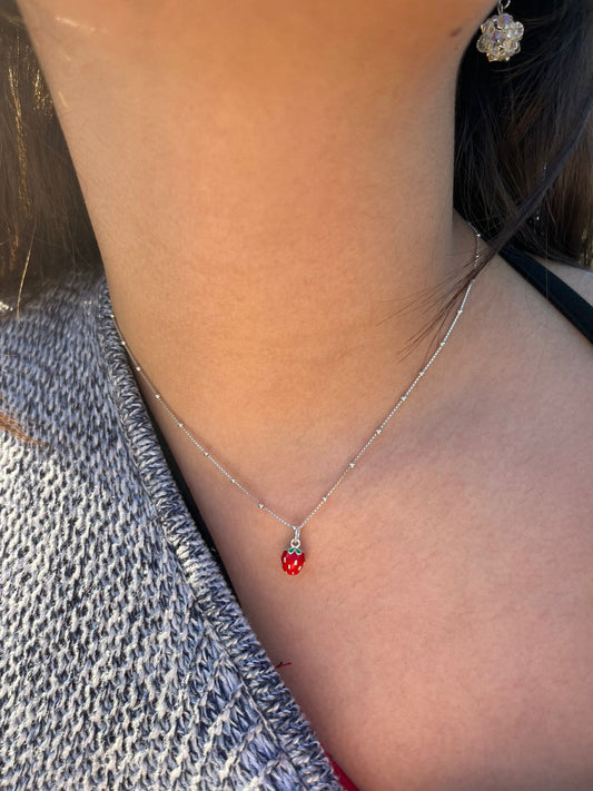 Cadena de plata de 45cm con frutilla