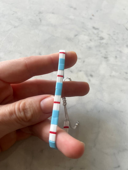 Pulsera inspirada en la Universidad Católica – Franja Eterna – Ana Diseño (foto 3)