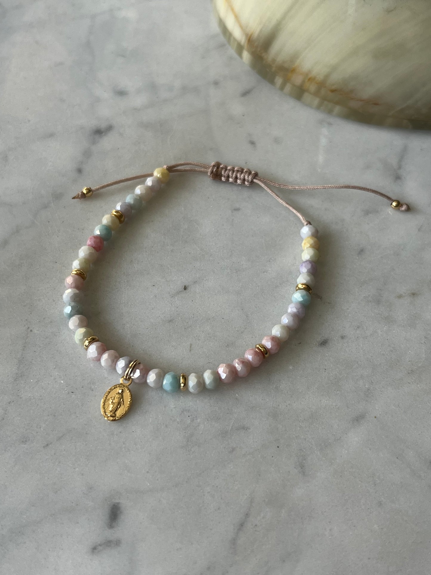 Pulsera Virgen de los Rayos Pastel