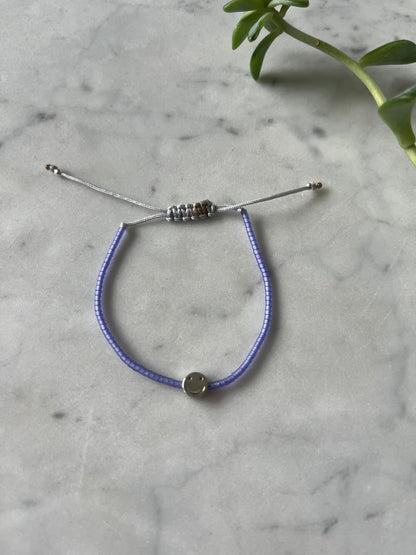 💜 Pulsera Lila Sonriente