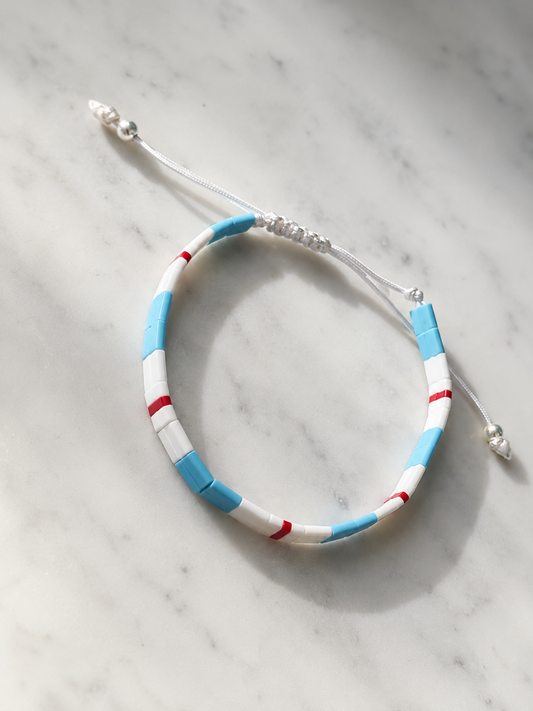 Pulsera de tila colores Franja Eterna – Pulsera inspirada en la Universidad Católica – Ana Diseño (foto 2)