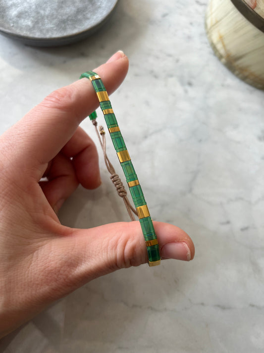 Pulsera de tila colores Esmeralda – Cristales Japoneses | Baño de Oro 24K