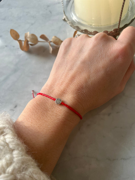 😊 Pulsera hilo rojo de protección  Sonrisa Protectora