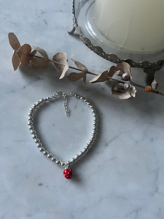 🍓 Pulsera Berry Love con broche