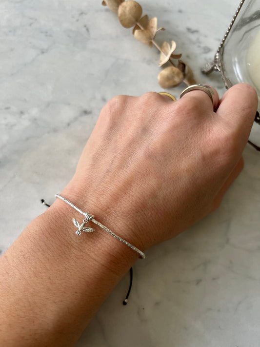 🕊️ Pulsera Espíritu Santo en plata