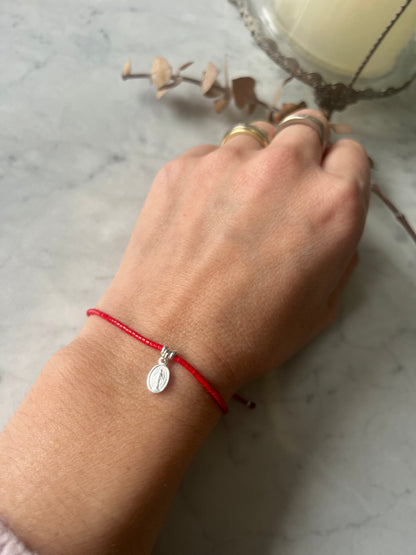 Pulsera hilo rojo virgen de los rayos