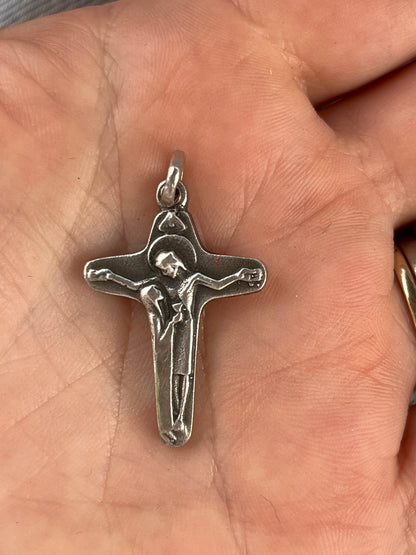 Cruz plata envejecida unisex