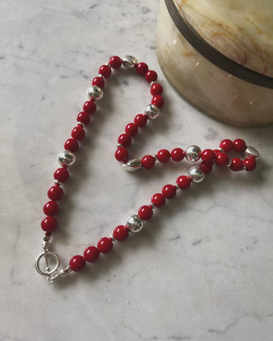 Collar Piedras, con detalles de plata 47cm