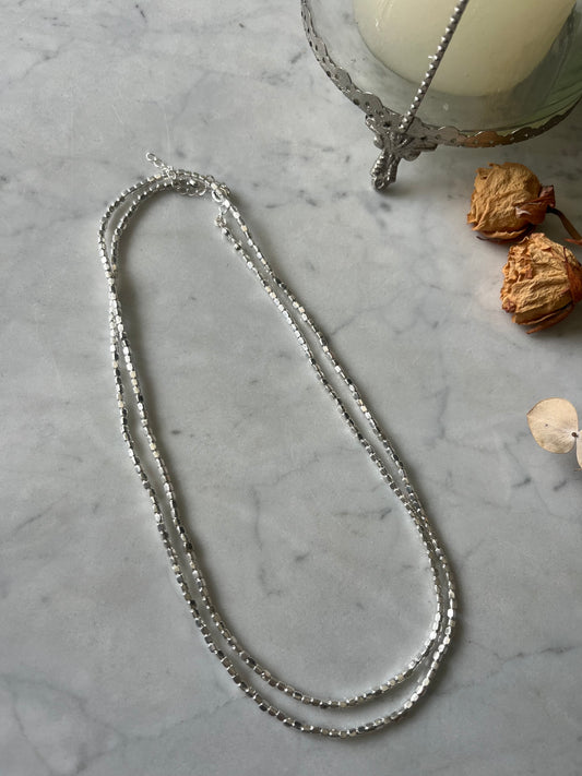 Collar Plata Cubos 80 cm — Multiuso