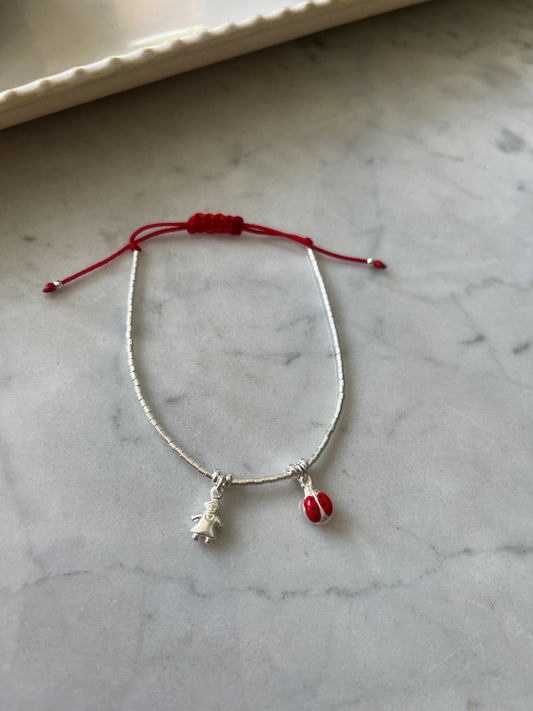 Pulsera de hilo rojo Suerte que Acompaña