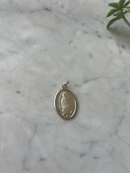 Medalla Virgen de Guadalupe en Plata 925