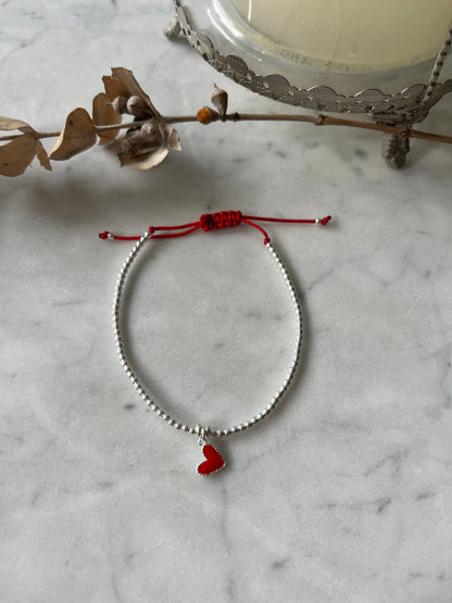 Pulsera Hilo Rojo Corazon rojo bolitas plata