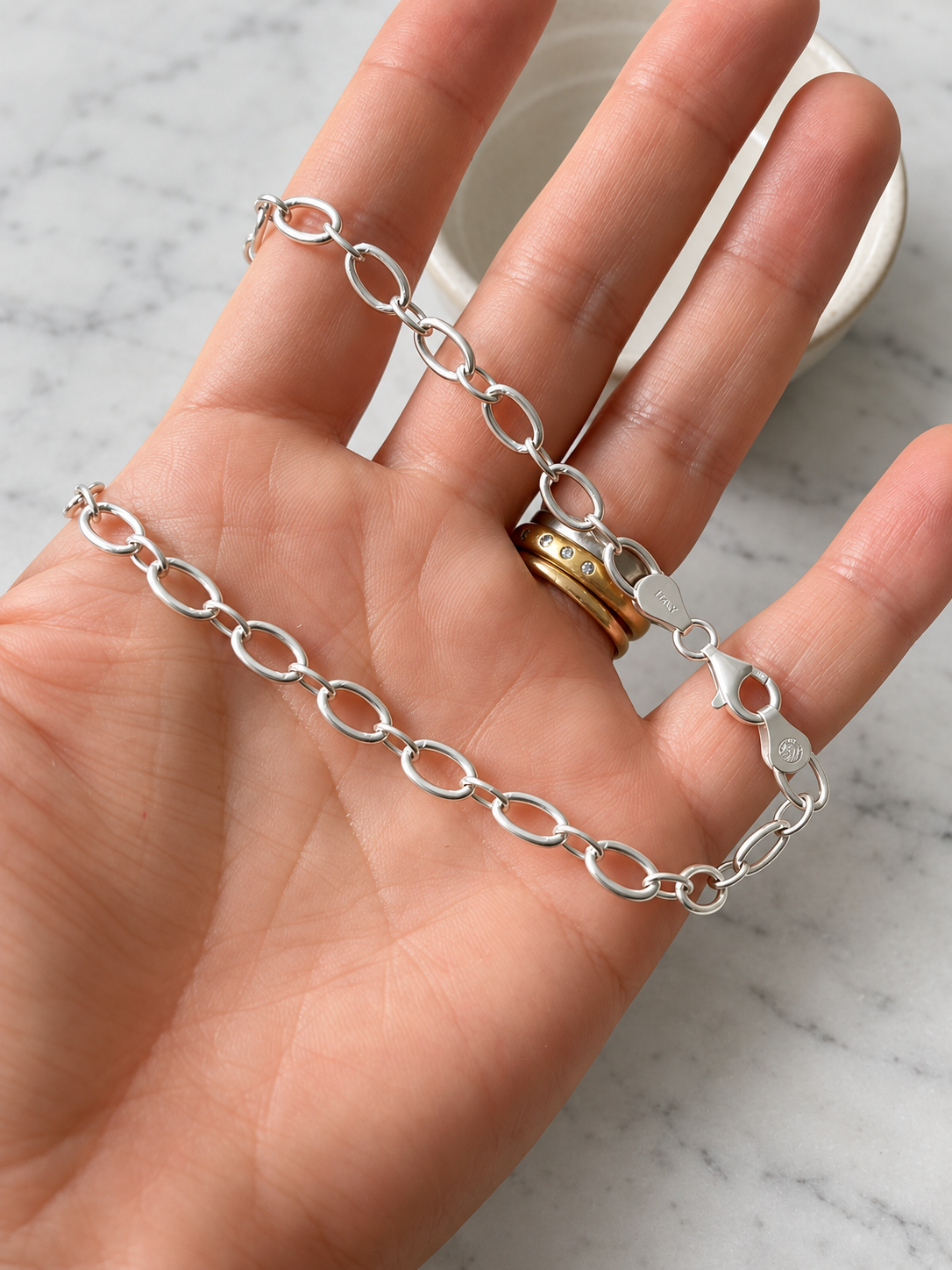 Detalle cadena maxi de plata eslabón ovalado – Ana Diseño