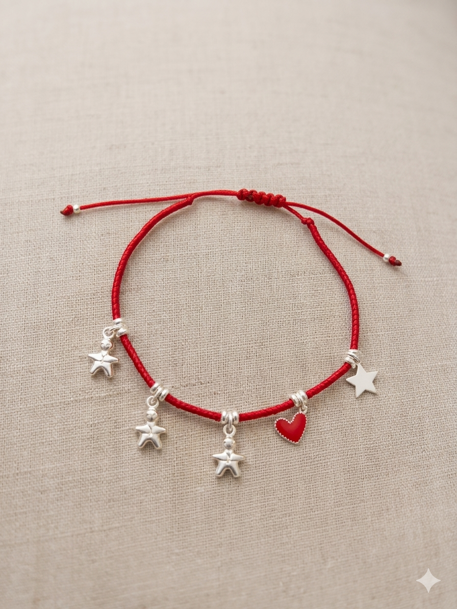 Pulsera de Hilo Rojo Mi Pequeña Constelación (Niño Niño Niño corazón y estrella )