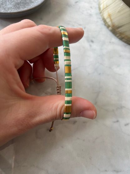 Pulsera de tila colores Bosque – Cristales Japoneses | Baño de Oro 24K