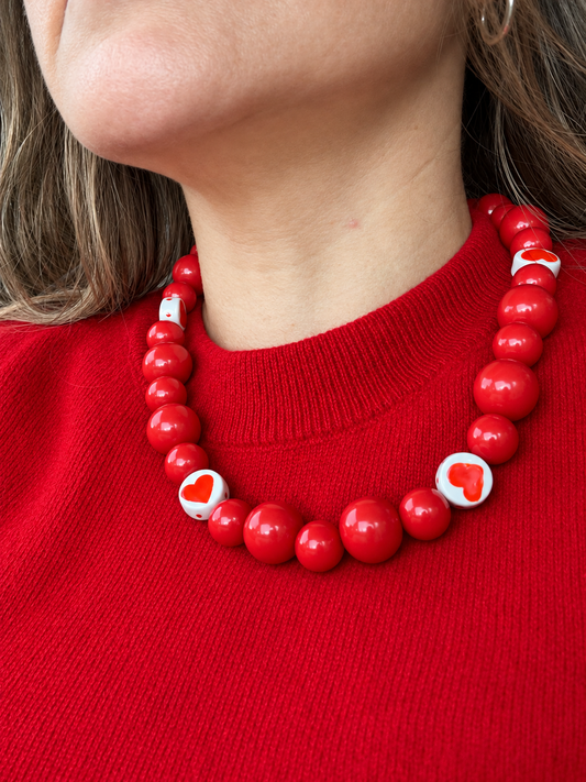 Maxi collar rojo con corazones y broche de plata – Rojo Amor – Ana Diseño (foto 2)