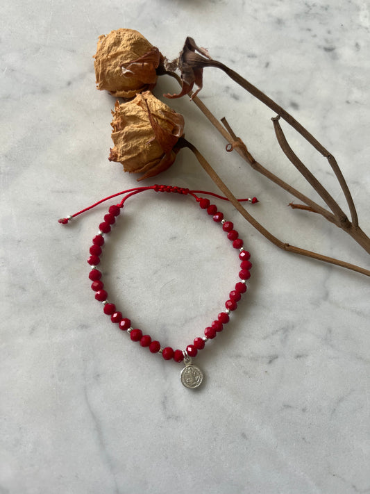 Pulsera hilo rojo de protección con medalla de San Benito 🔴✨