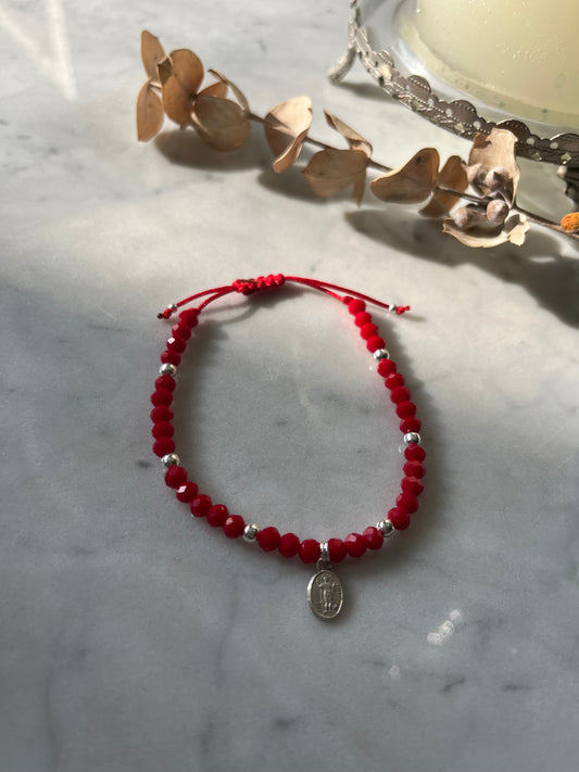 Pulsera de protección hilo rojo, con cristales rojos, detalles de plata y San Expedito, ajustable de 15cm a 20cm