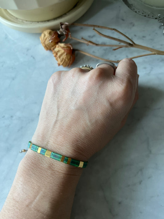 Pulsera Esmeralda – Verde y Oro
