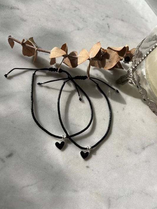 Pulsera crisales negro y corazón negro