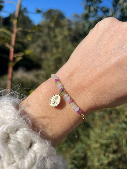 Pulsera Virgen de los Rayos con Ágatas y Baño de Oro 24K, ajustable de 15cm a 20cm
